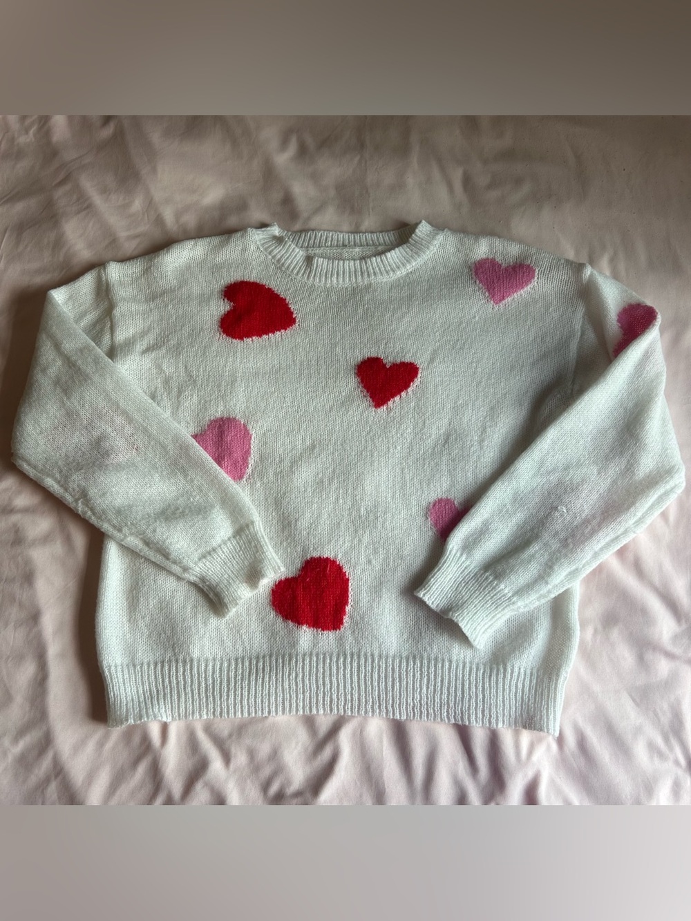Cozy Heart Pattern Crewneck Sweater – White